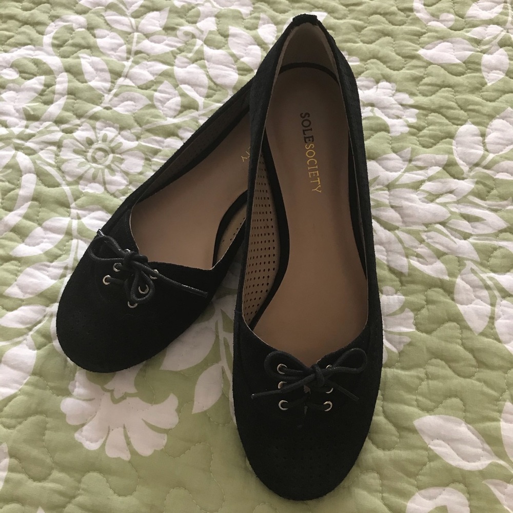 SOLE SOCIETY AUBRIANA PERFORATED BLACK BALLET FLAT